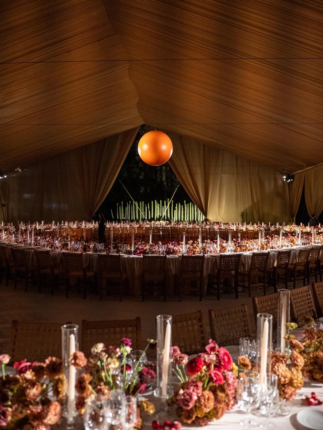 Post 4 by C E S A R   A L V A R E Z on Instagram (carousel)