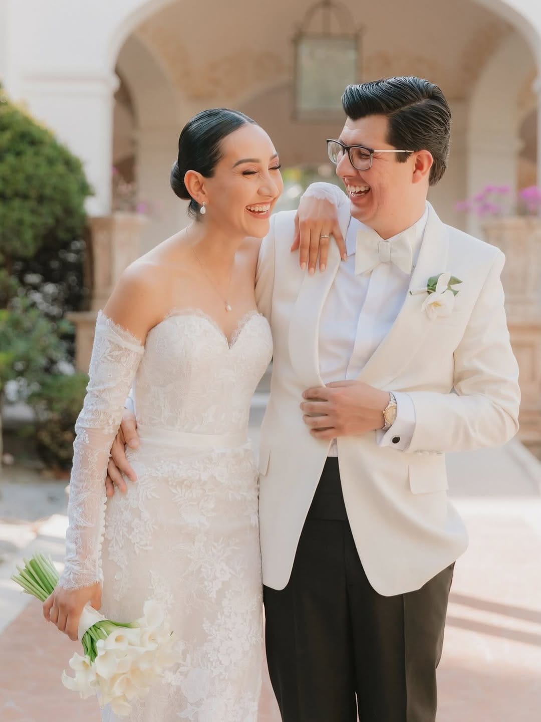 Post 5 by Lorena Padilla Fotografía y Video de Bodas on Instagram (carousel)