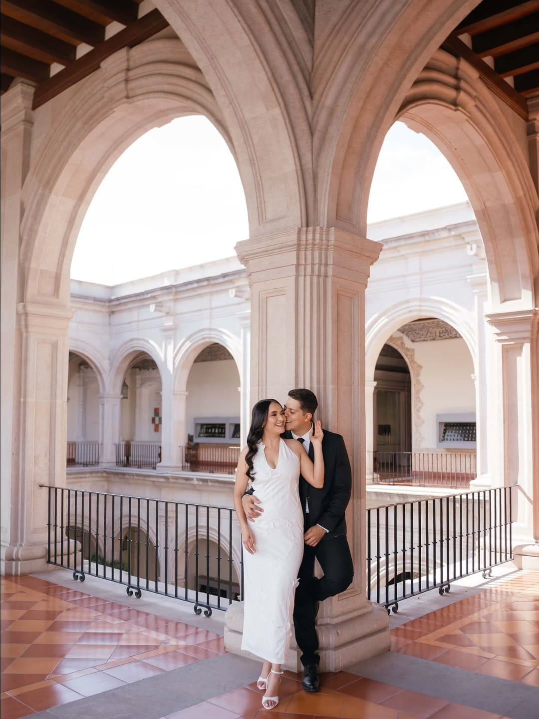 Post 1 by Joshua Rodríguez | Fotógrafo de Bodas on Instagram (carousel)
