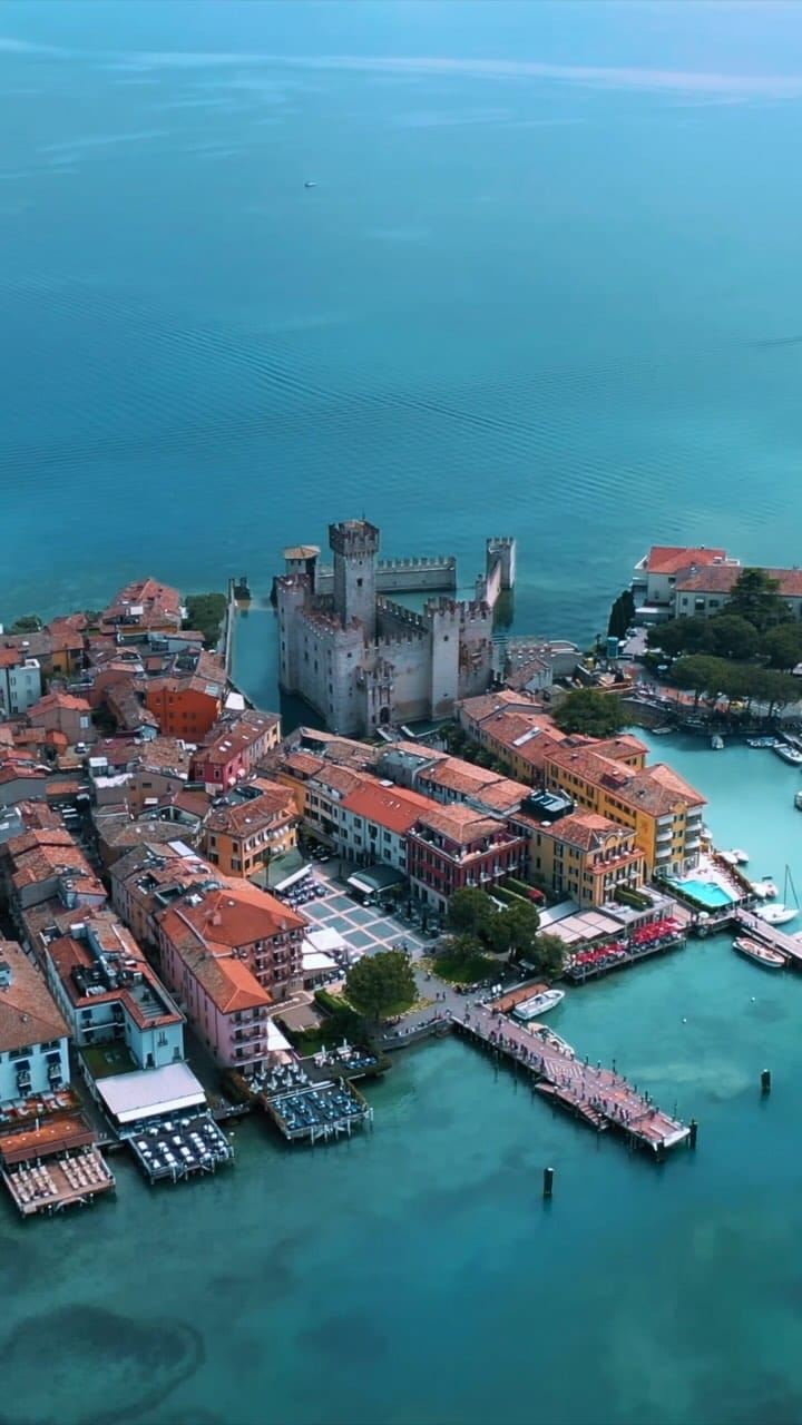 Post 4 by Massimiliano Lazzi on Instagram (video)
