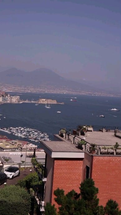 Post 10 by Luigi Antonio Orefice on Instagram (video)