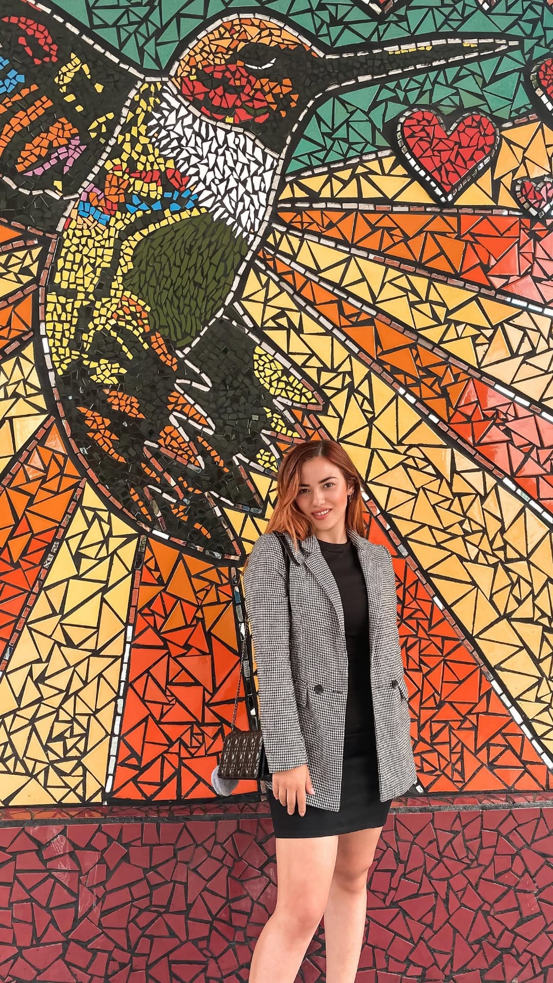 Post 3 by Paola Cano on Instagram (video)