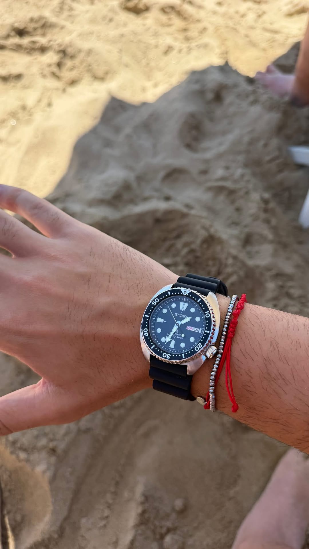 Post 8 by Emanuele Cenami on Instagram (video)
