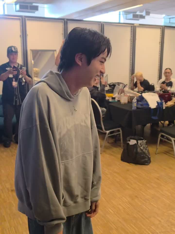 Post 1 by BTS MÉXICO FANBASE on Instagram (video)