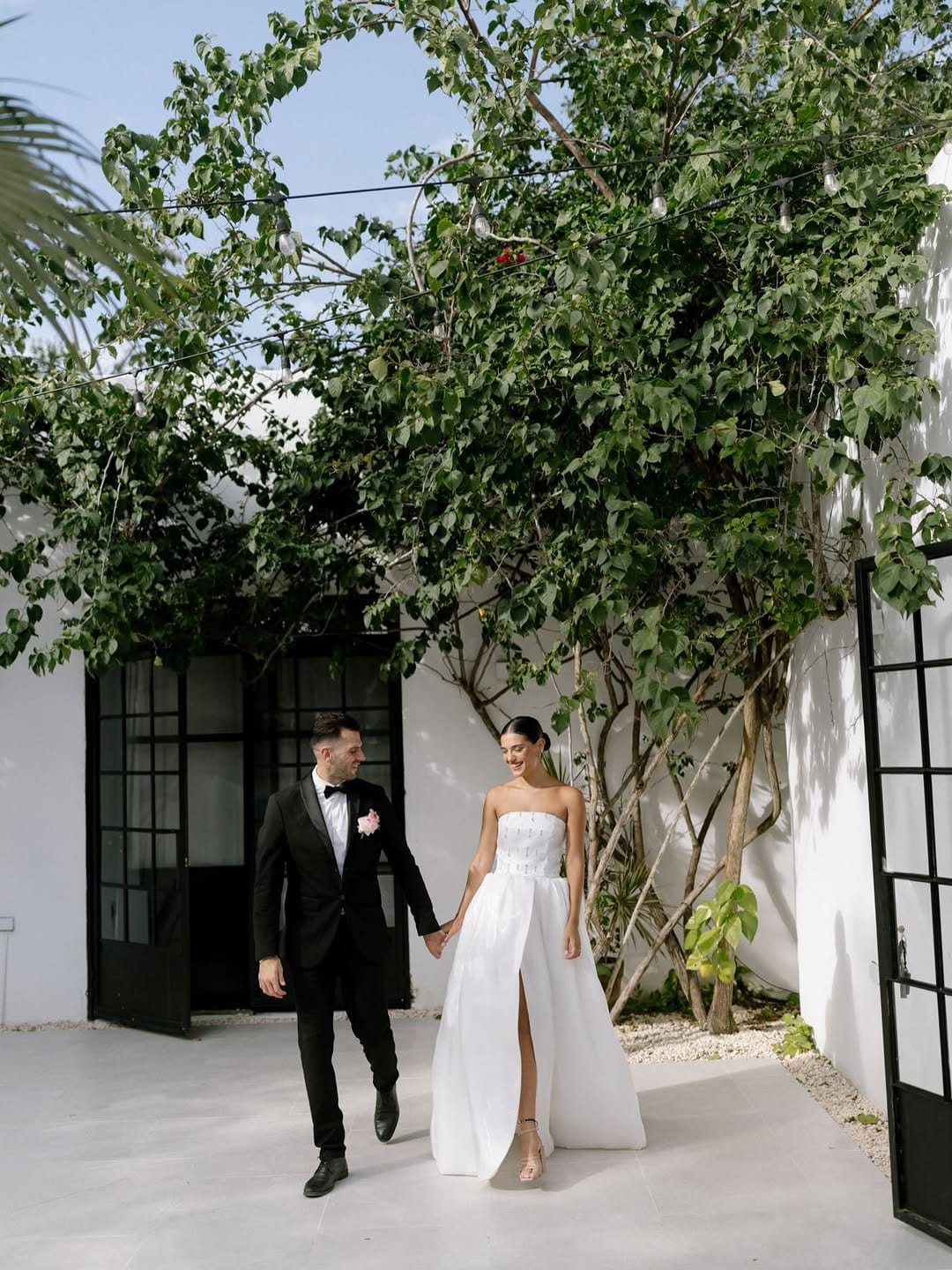 Post 5 by BEATATUM Tulum Photographer on Instagram (carousel)