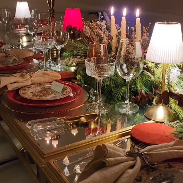 Post 3 by Oscar Mejia Event Planner & design on Instagram (video)