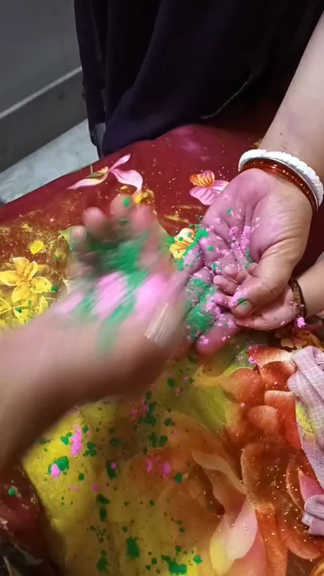Post 4 by Kartick on Instagram (video)