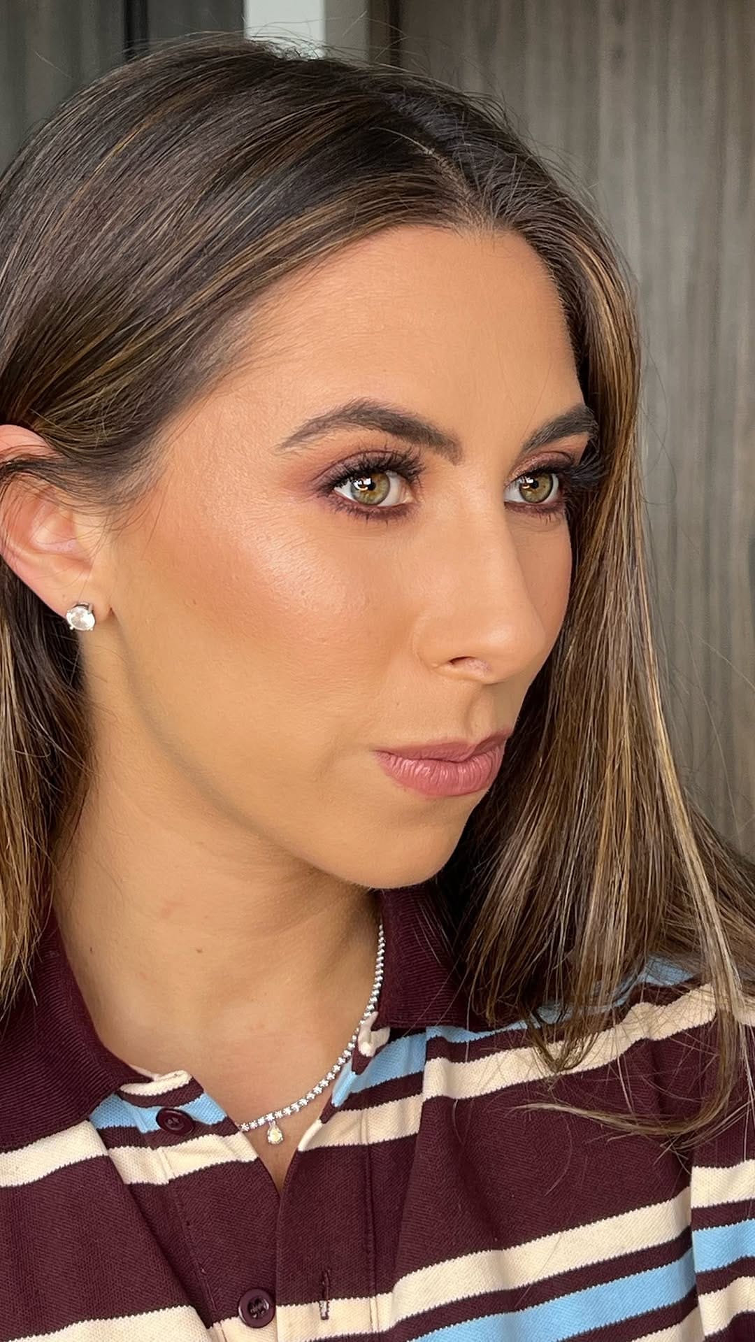 Post 8 by Regina del Valle | Makeup Social y Novias on Instagram (video)