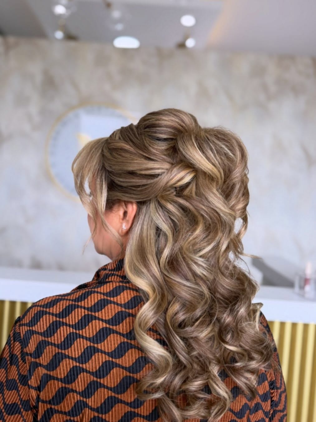 Post 7 by Gabriela Zertuche Hair on Instagram (image)