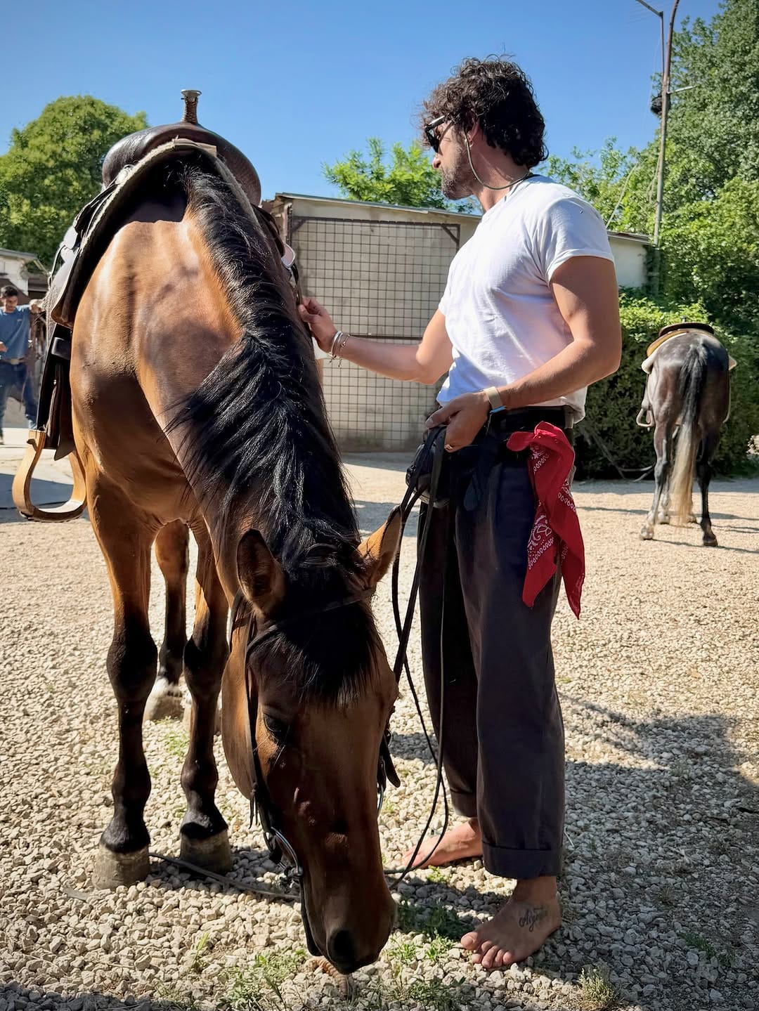 Post 3 by Roberto Oliveri on Instagram (carousel)
