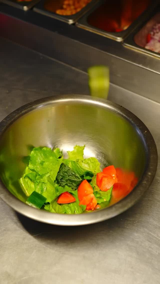Post 8 by Layla’s Kitchen Delhi on Instagram (video)