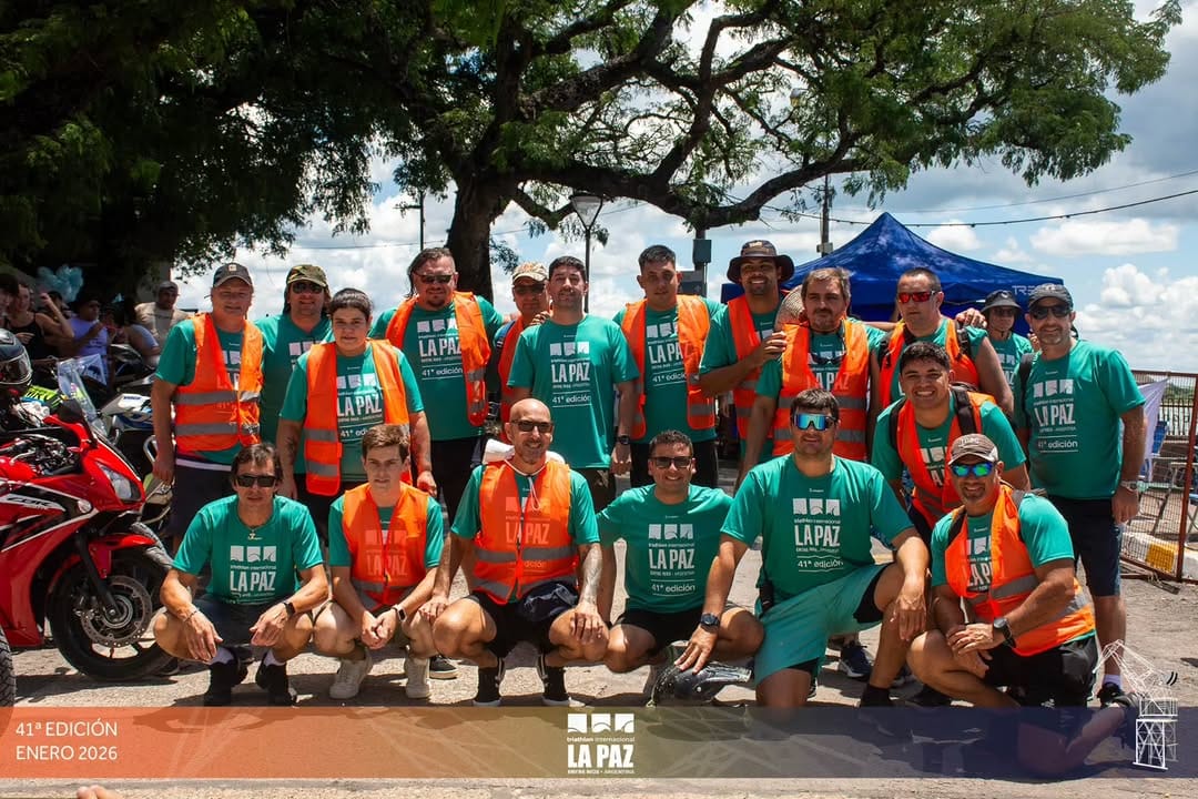 Post 6 by Triathlon Internacional La Paz on Instagram (carousel)