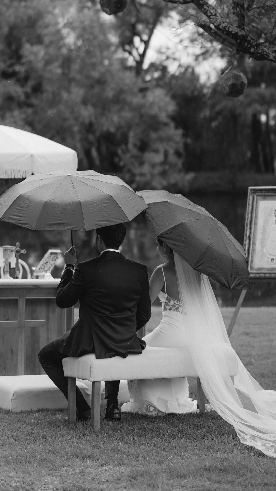 Post 2 by Alex García | Fotógrafo de bodas on Instagram (video)