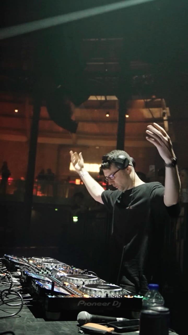 Post 5 by Rarest on Instagram (video)
