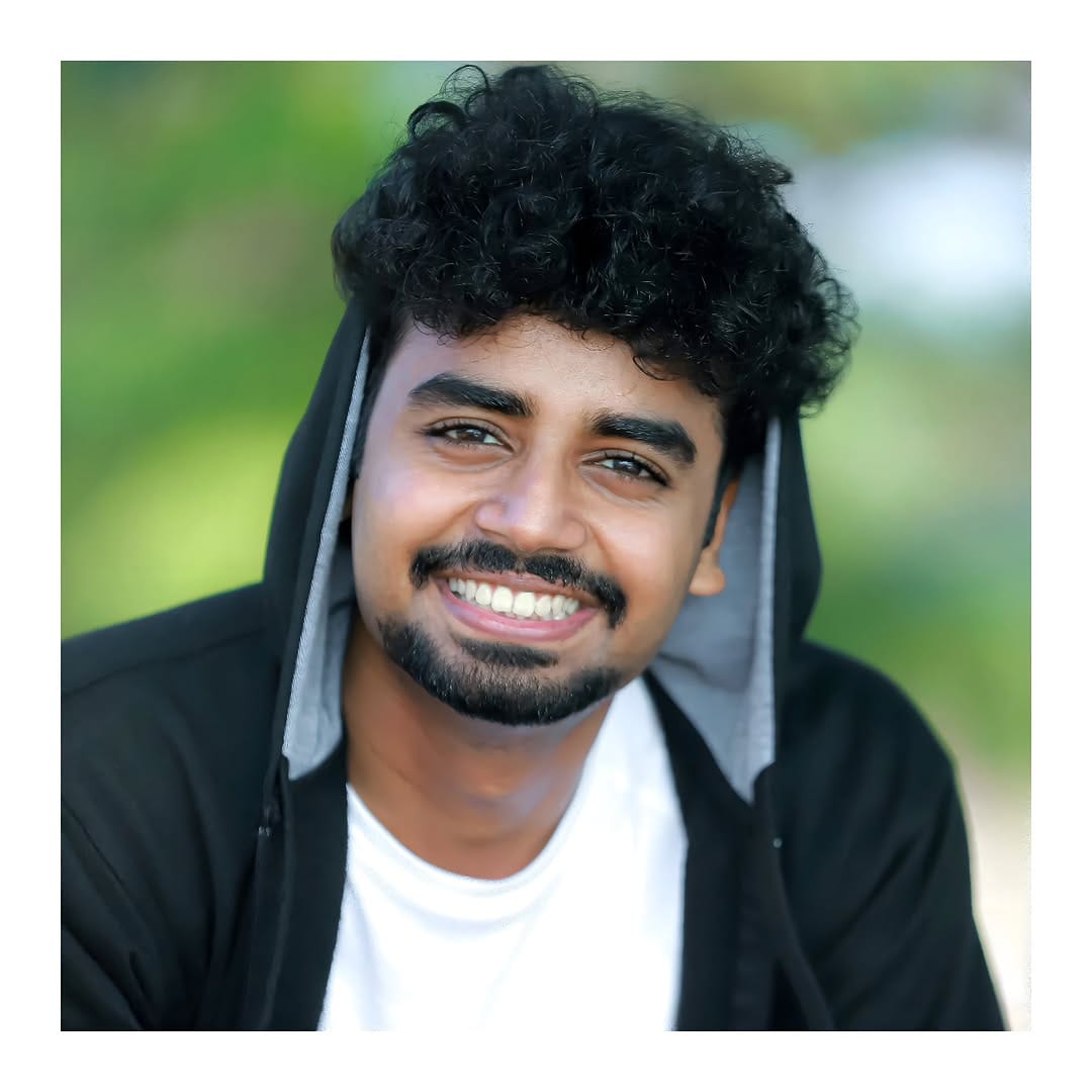 Post 2 by YADAV MOKO on Instagram (image)