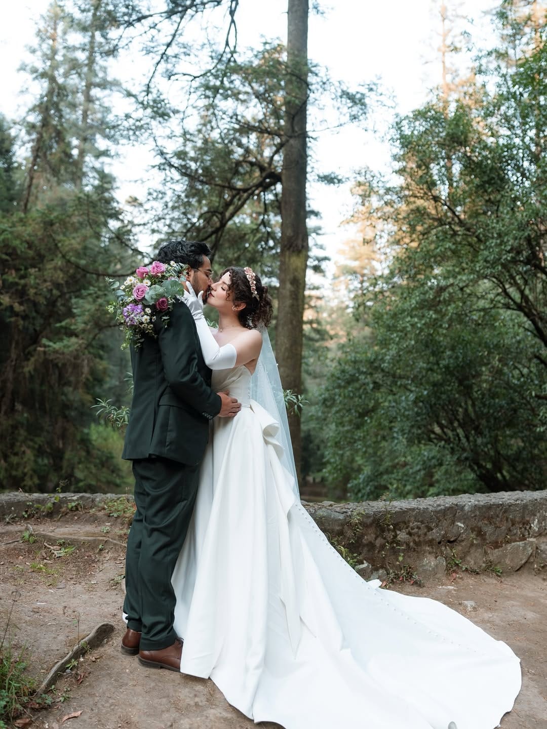 Post 7 by Jose & Carlos | Couple Photographer on Instagram (carousel)