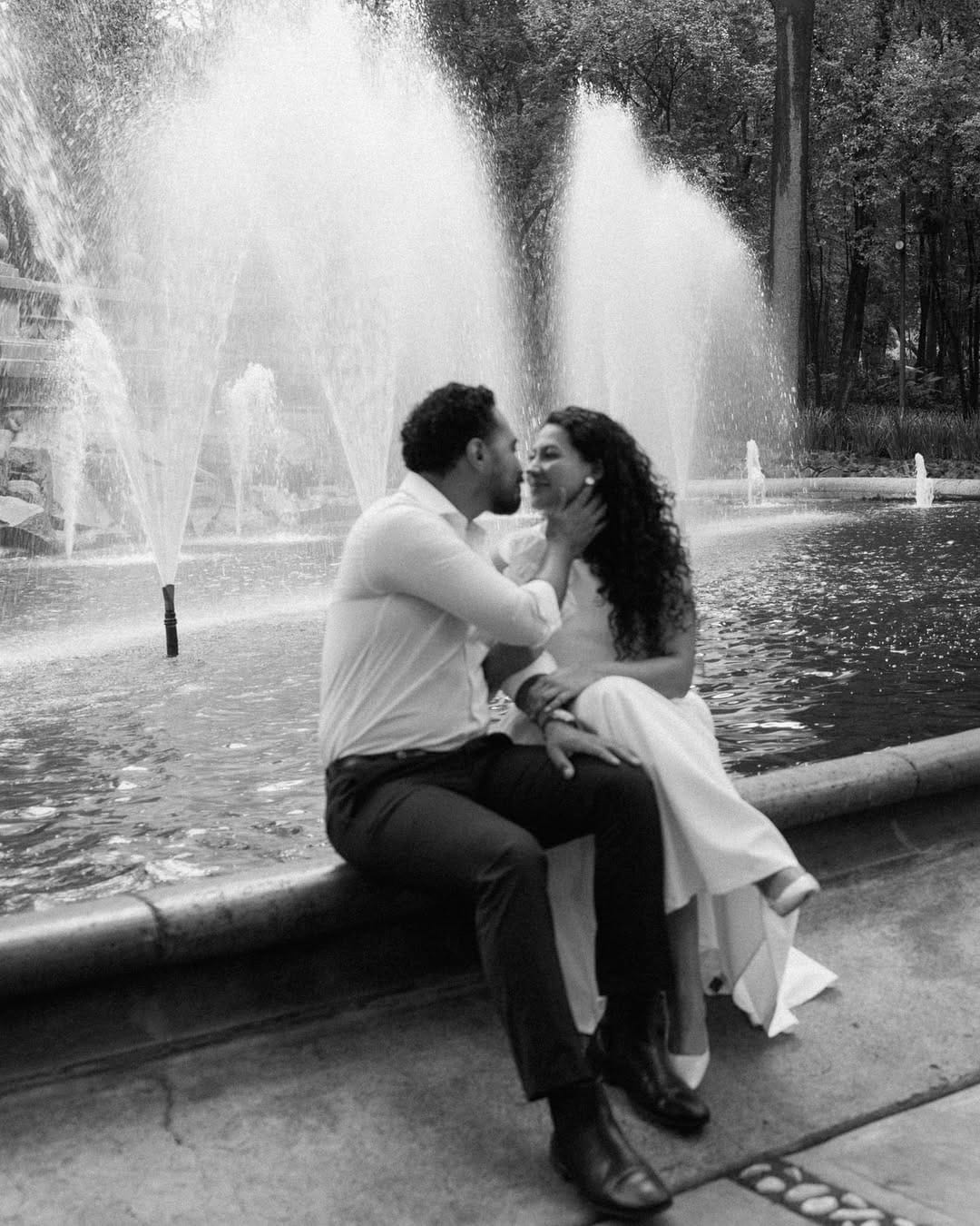 Post 3 by Jose & Carlos | Couple Photographer on Instagram (carousel)