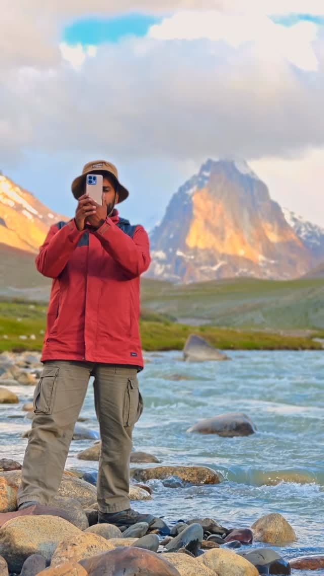 Post 10 by Abhinav Chandel on Instagram (video)