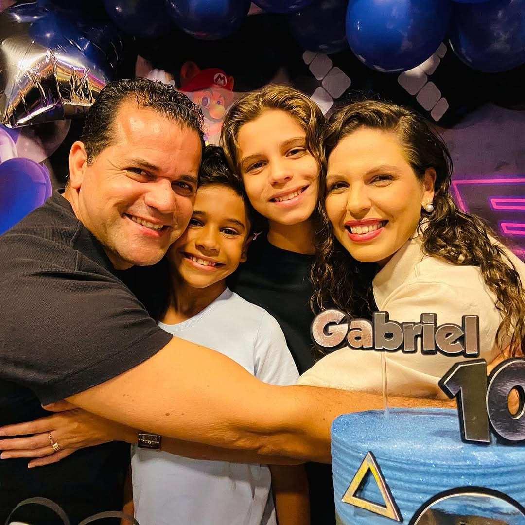 Post 8 by Passos Jr Passos on Instagram (carousel)