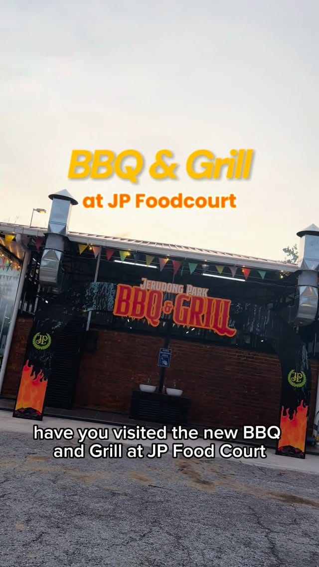 Post 10 by Jerudong Park Food Court on Instagram (video)