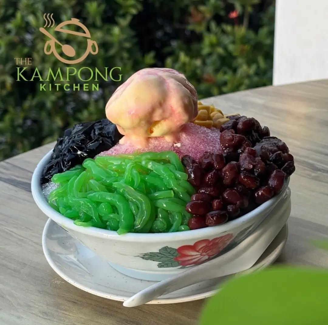 Post 4 by Jerudong Park Food Court on Instagram (image)