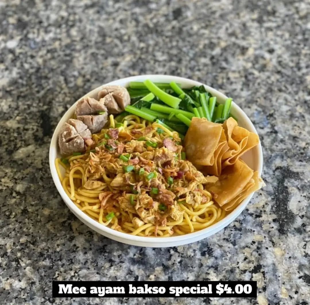 Post 2 by Jerudong Park Food Court on Instagram (image)
