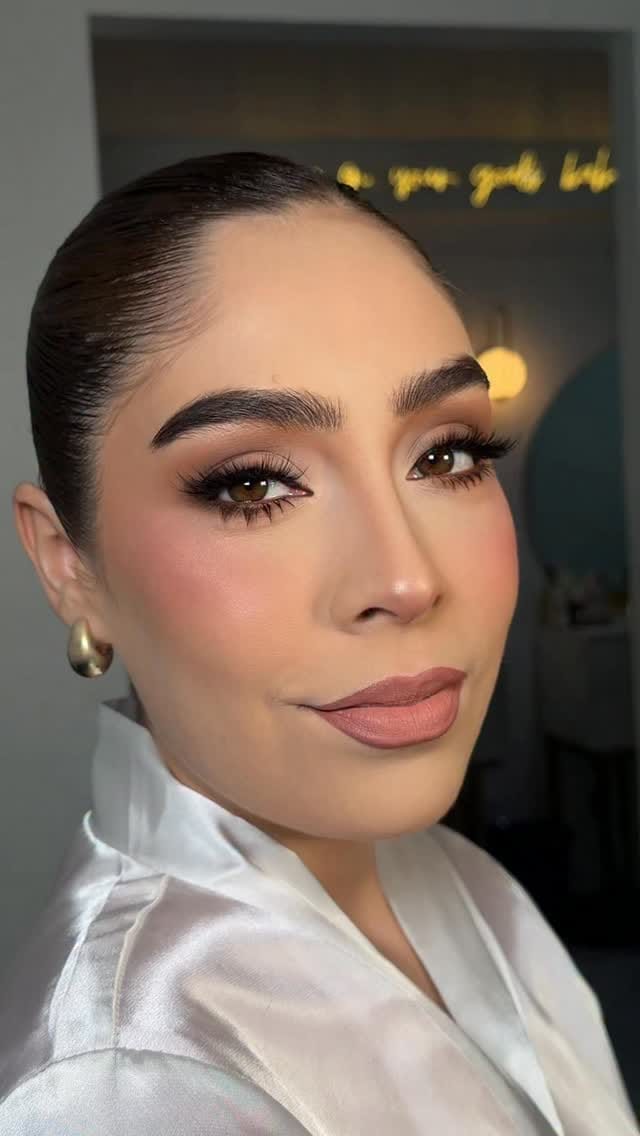 Post 8 by Nefertary Alvarado on Instagram (video)