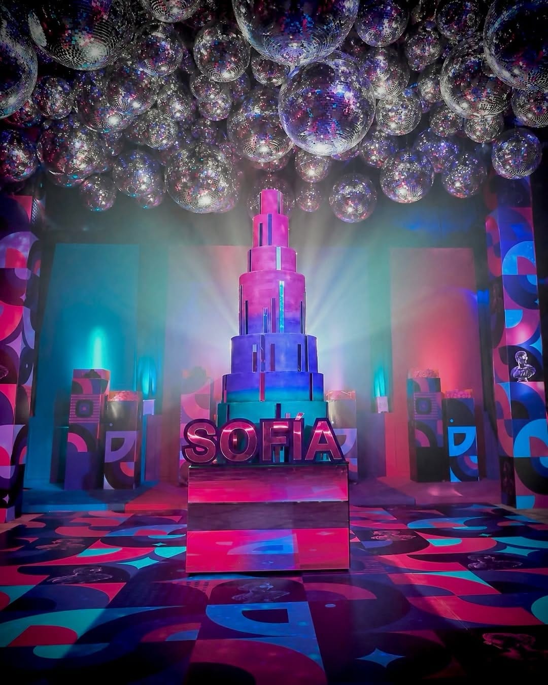 Post 4 by Joel Sánchez Eventos, Wedding, Decoraciones, Corporativos on Instagram (carousel)