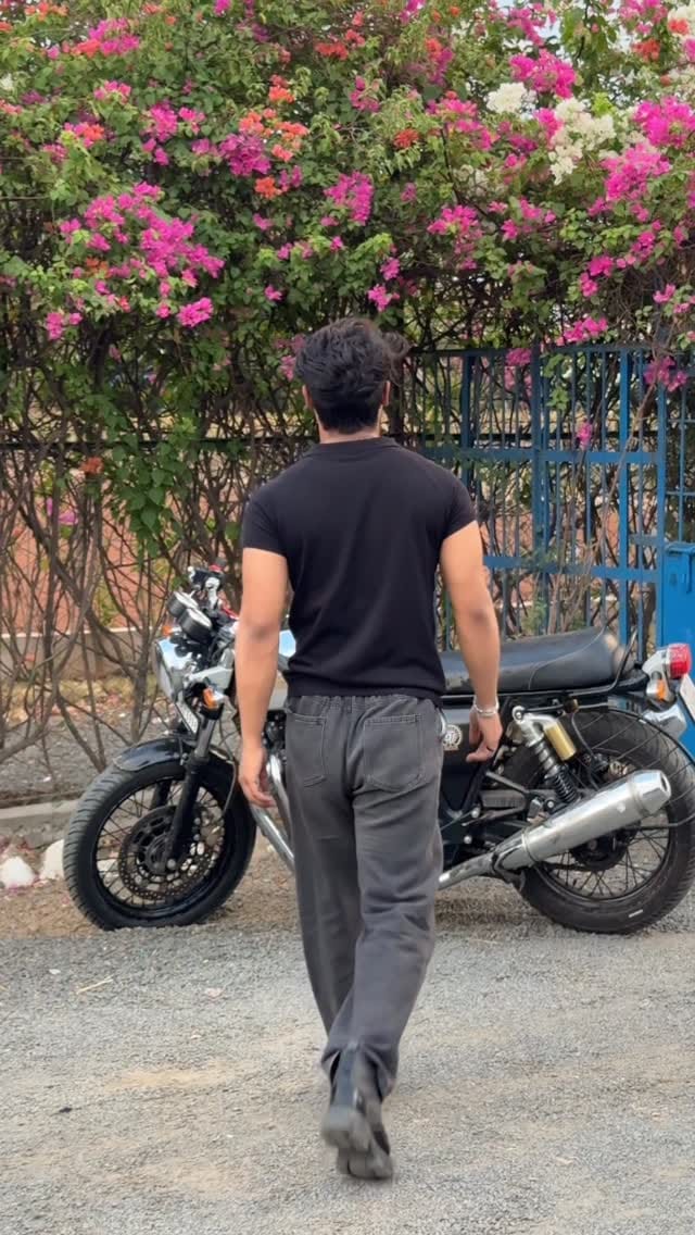 Post 3 by Aayushman pal on Instagram (video)