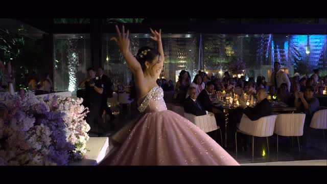 Post 9 by Dra Ale Reuma on Instagram (video)
