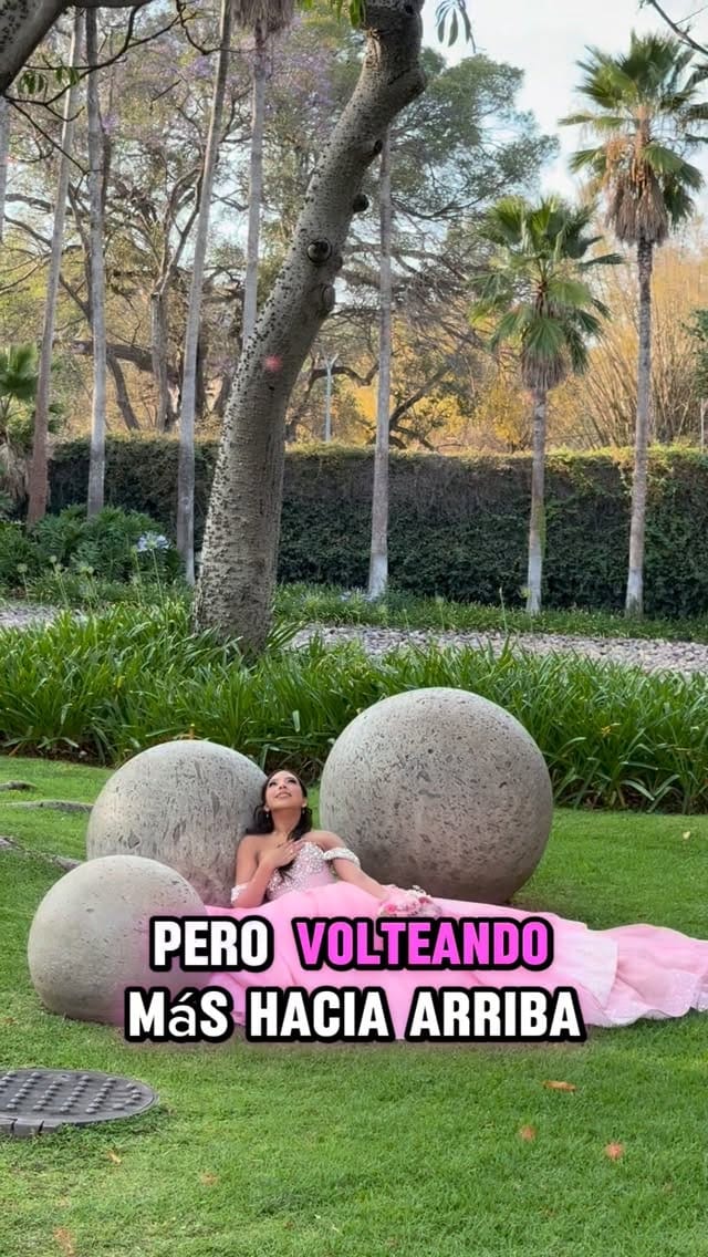 Post 10 by Dra Ale Reuma on Instagram (video)