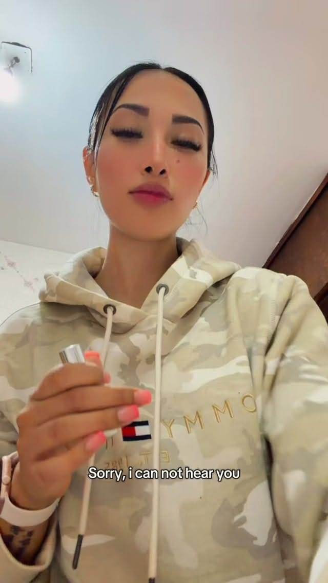 Post 9 by Daniela Arteaga on Instagram (video)