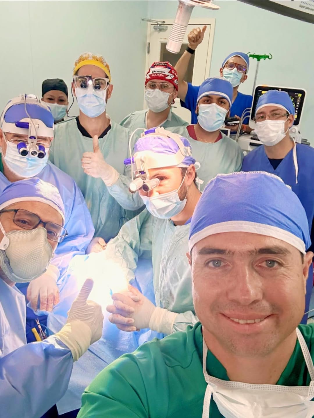 Post 2 by Dr. Luis Cesar Valencia on Instagram (carousel)