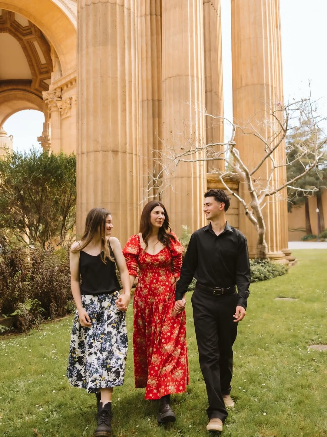 Post 5 by Danielle Navratil Photography on Instagram (image)