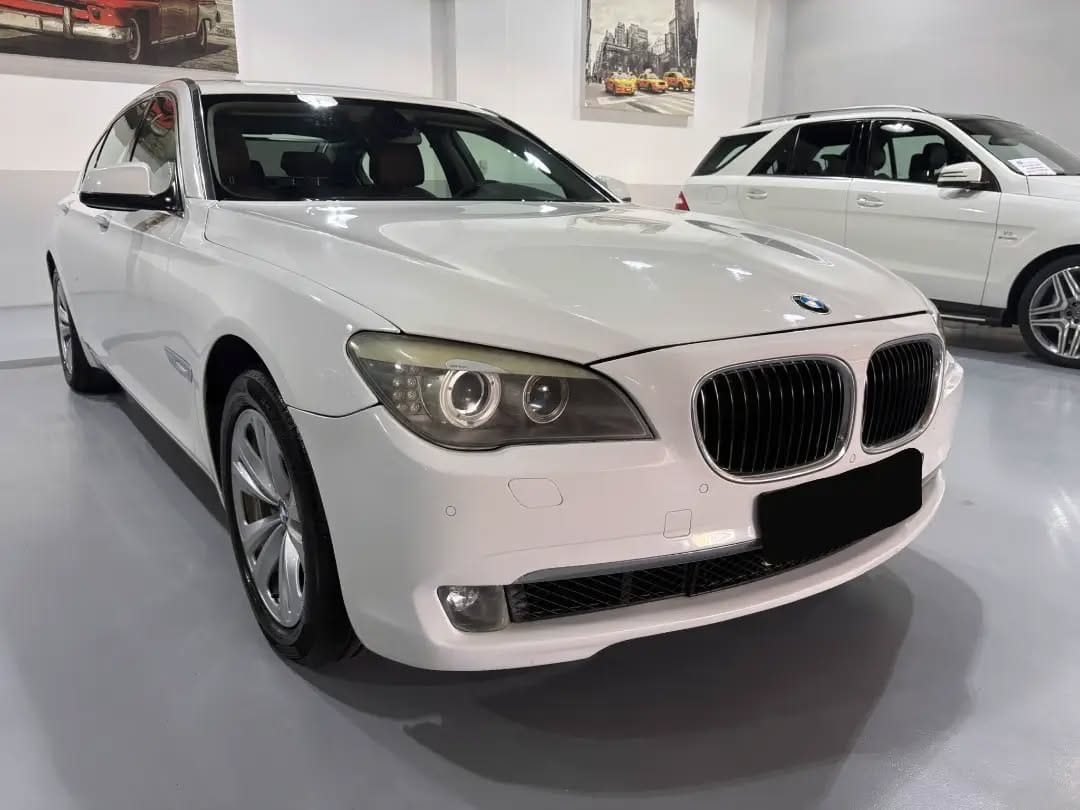 Post 6 by Bavaria Motors Bahrain on Instagram (carousel)