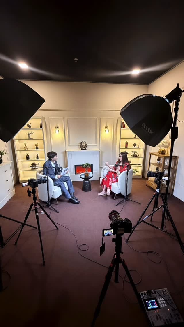 Post 3 by Means Malhotra on Instagram (video)