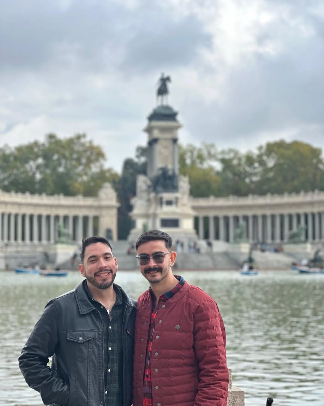 Post 6 by L E Ó N  S Á N C H E Z on Instagram (carousel)