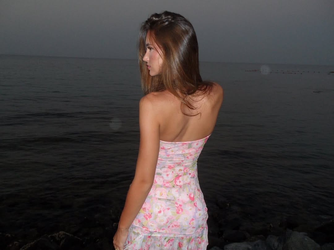 Post 1 by ♌︎ 𝐿𝑒𝑜𝓃𝒶 on Instagram (image)