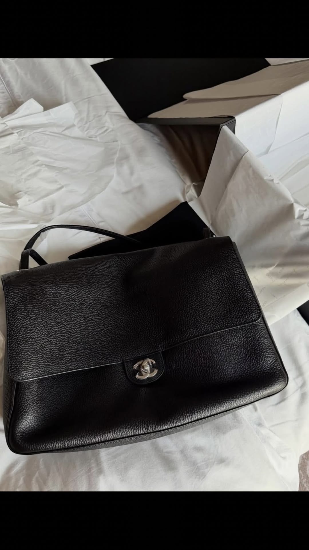 Post 1 by Sophie Kremer | fashion & beauty inspiration on Instagram (video)