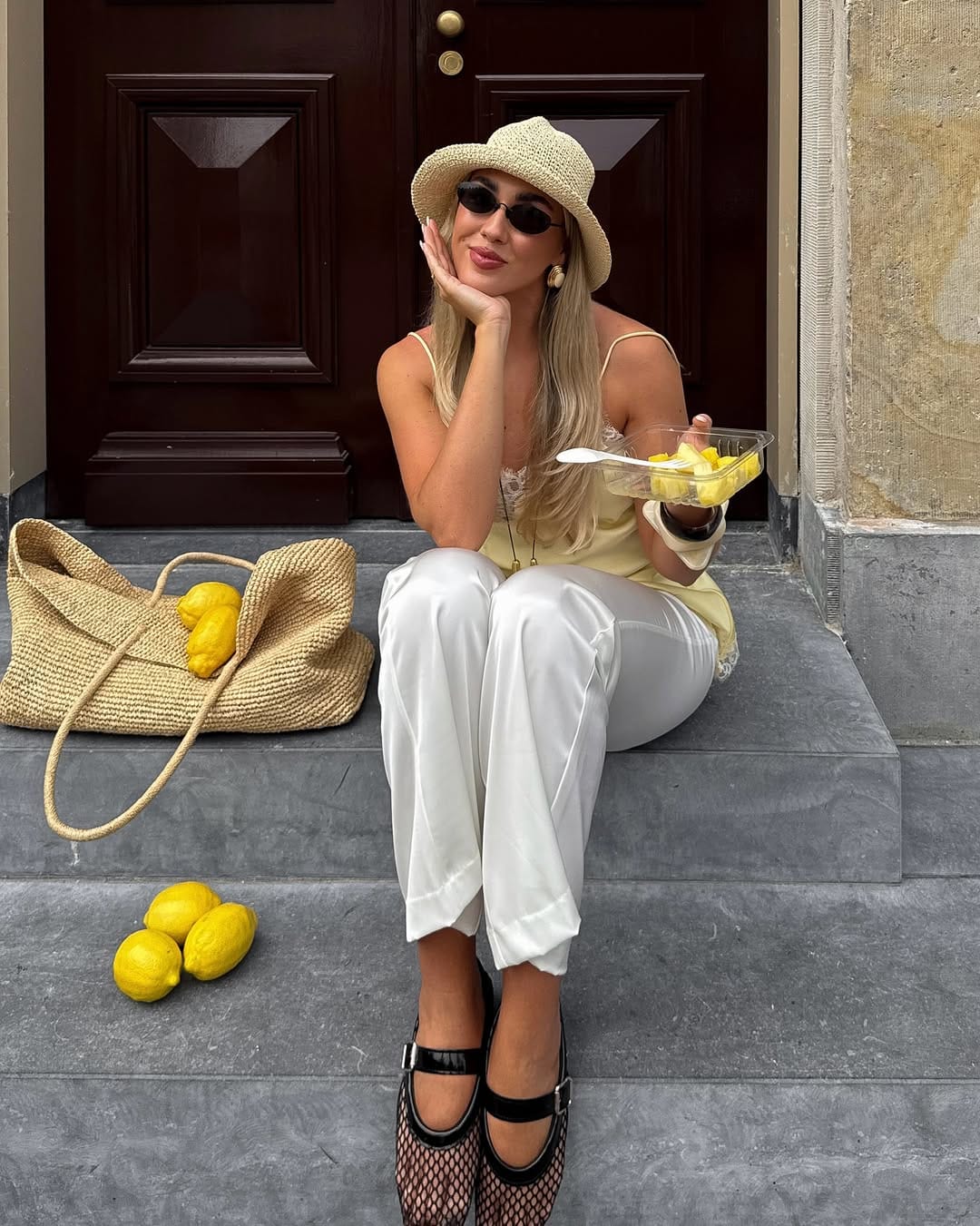 Post 4 by Sophie Kremer | fashion & beauty inspiration on Instagram (carousel)
