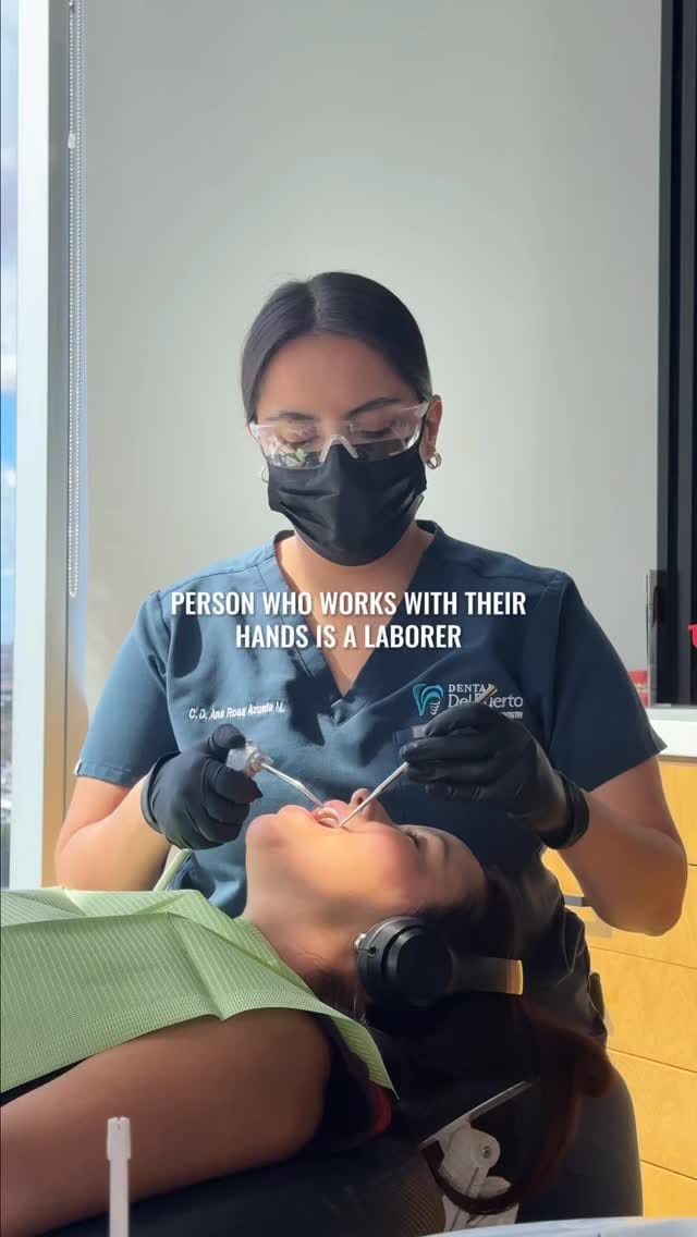Post 3 by Dental Del Puerto on Instagram (video)