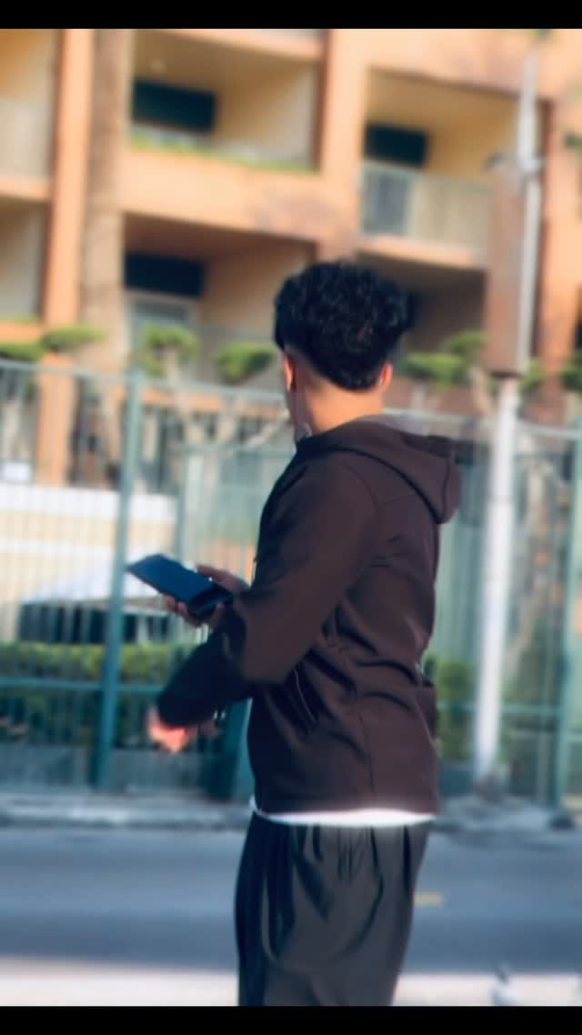 Post 1 by معاذ موزه || Moaaz Moza on Instagram (video)