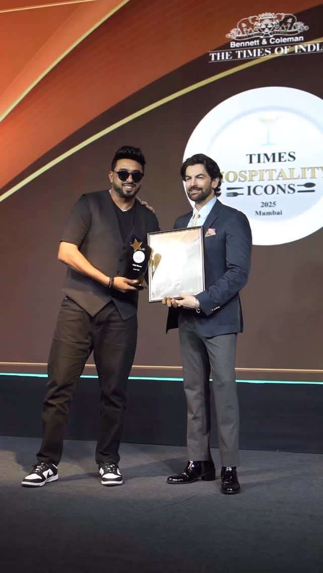 Post 9 by VDJ Shaan on Instagram (video)