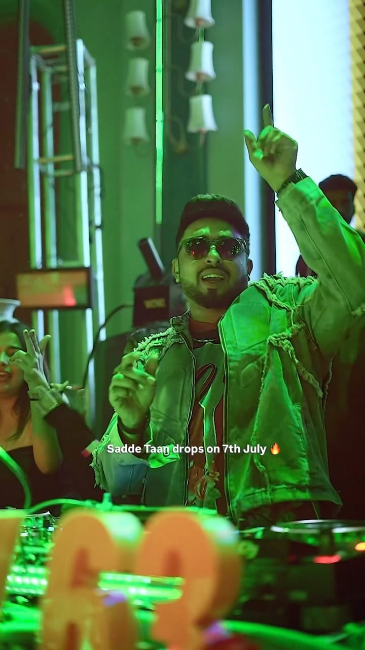 Post 3 by VDJ Shaan on Instagram (video)