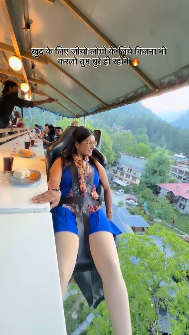 Post 2 by Mansi Soni on Instagram (video)
