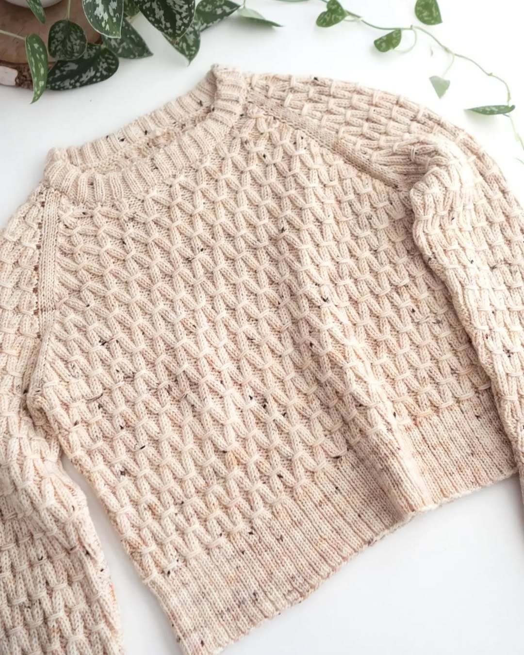 Post 4 by Tam Minh Trinh | Olivia & Oliver Fibers on Instagram (image)