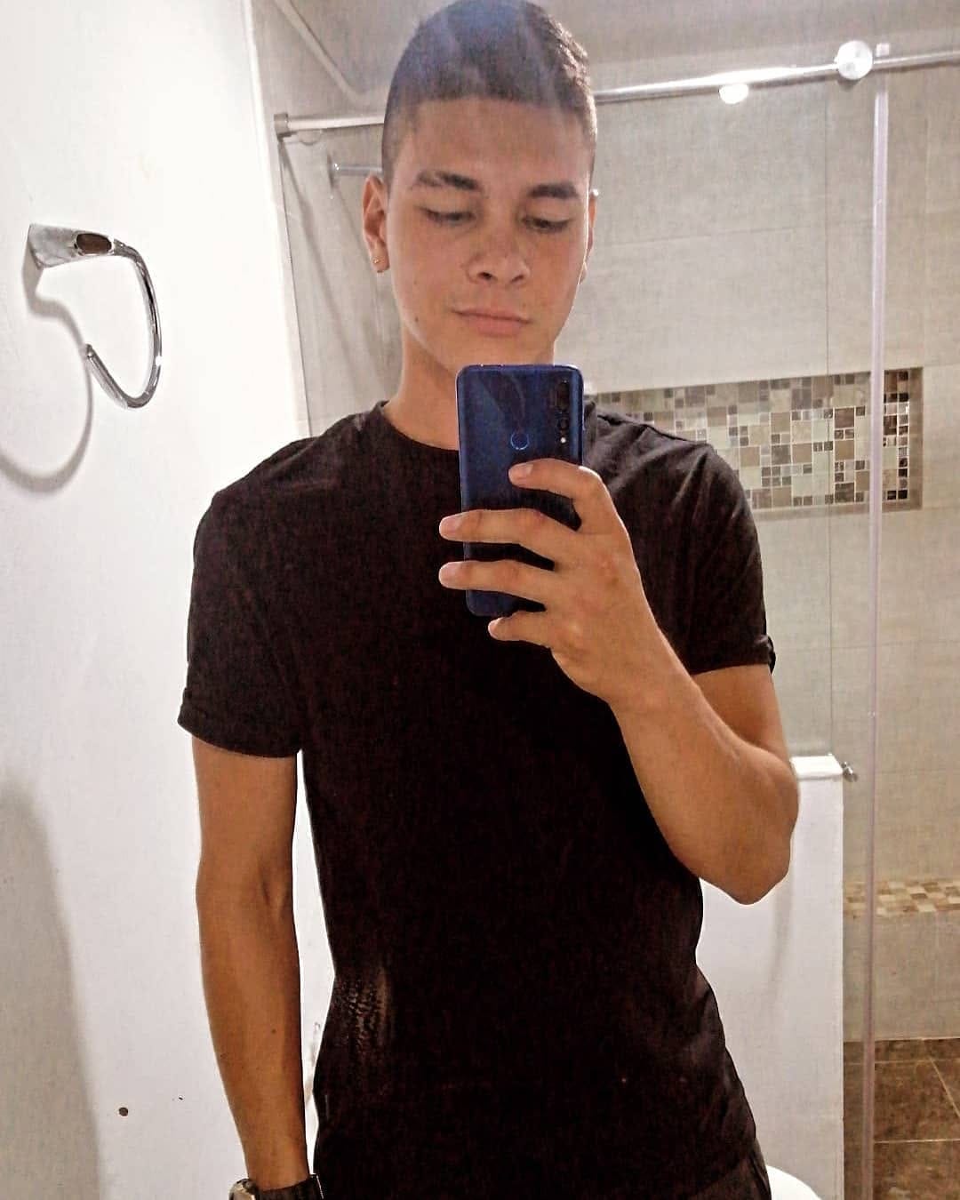 Post 3 by Daniel Rodriguez on Instagram (image)