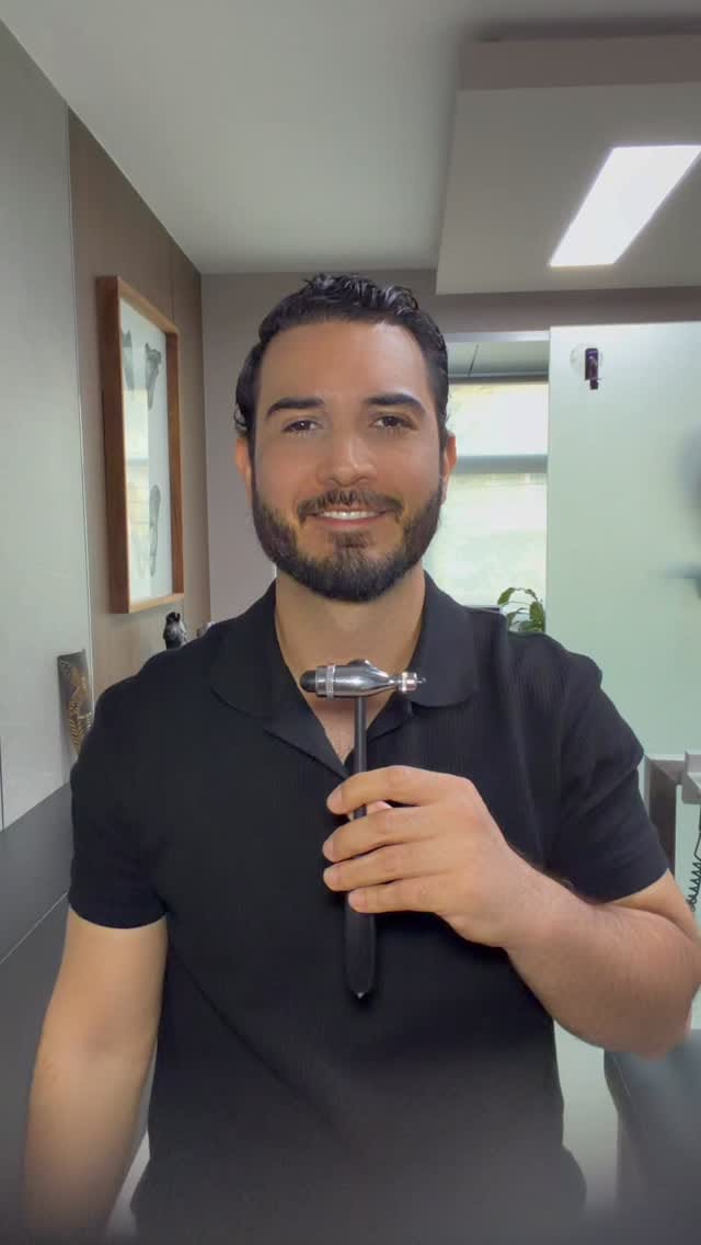 Post 9 by Dr. Carlos Estrella | Neurocirujano Guadalajara on Instagram (video)