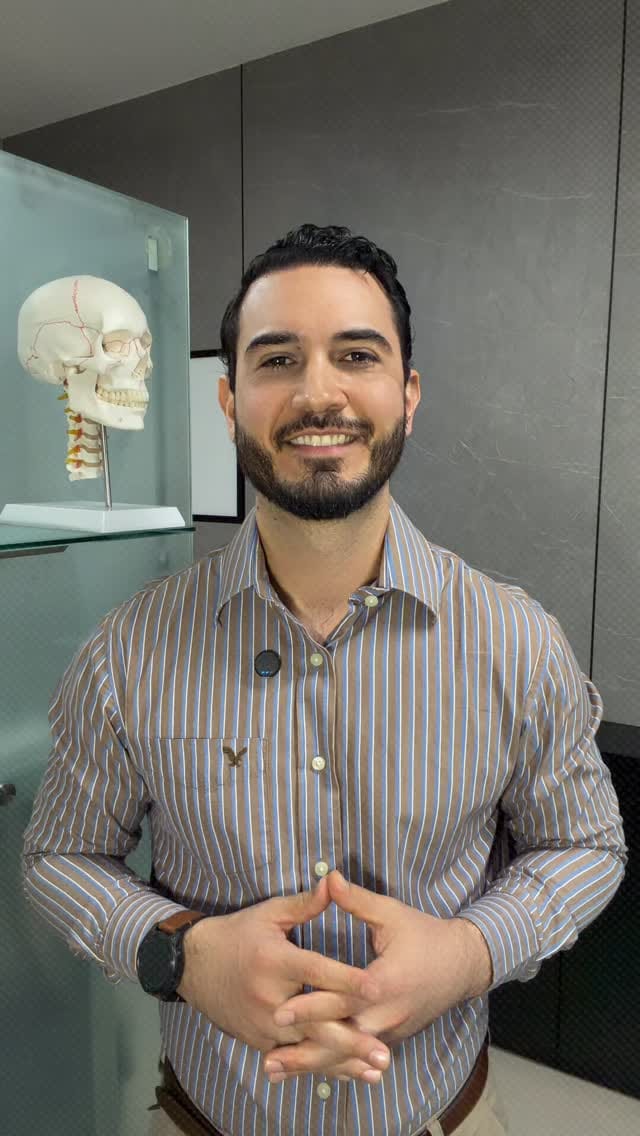 Post 10 by Dr. Carlos Estrella | Neurocirujano Guadalajara on Instagram (video)