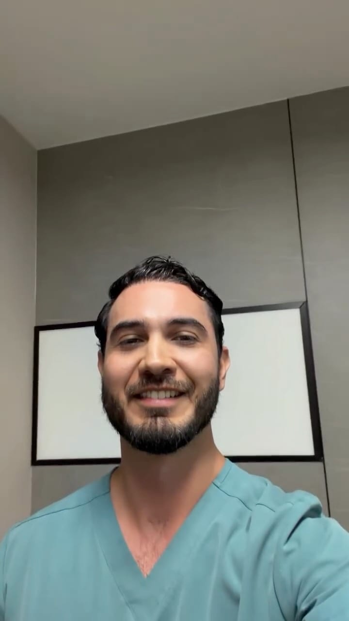 Post 2 by Dr. Carlos Estrella | Neurocirujano Guadalajara on Instagram (video)